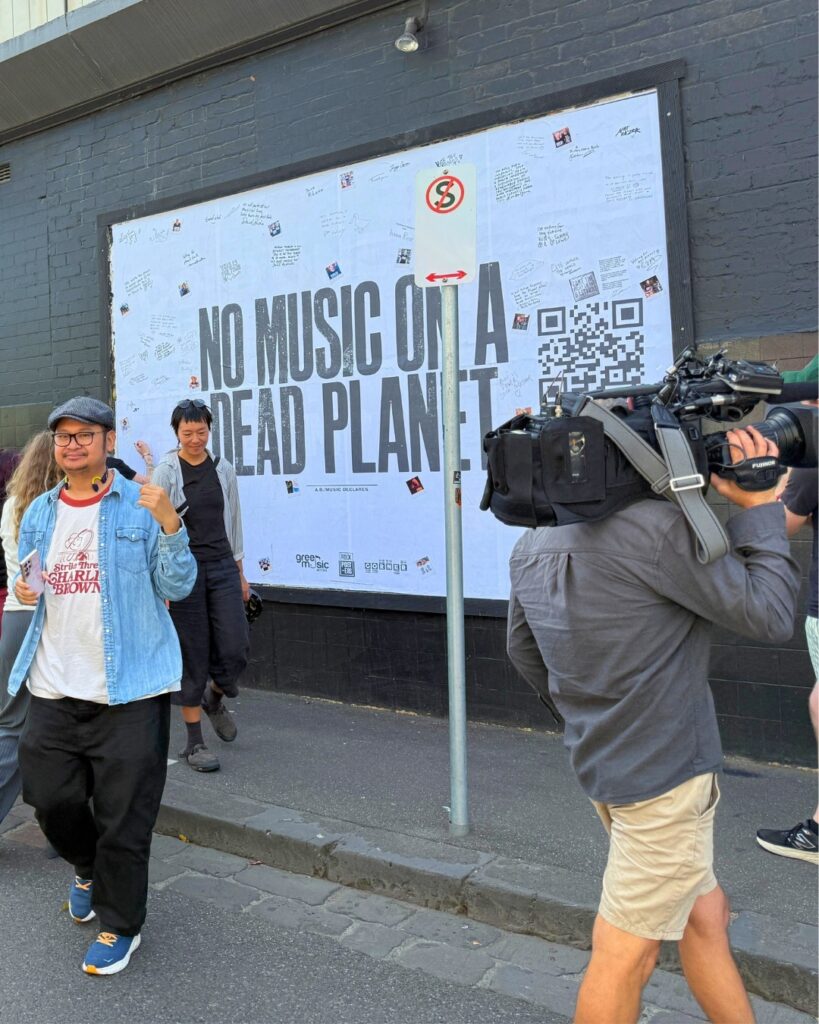 no music on a dead planet - street posters campaign